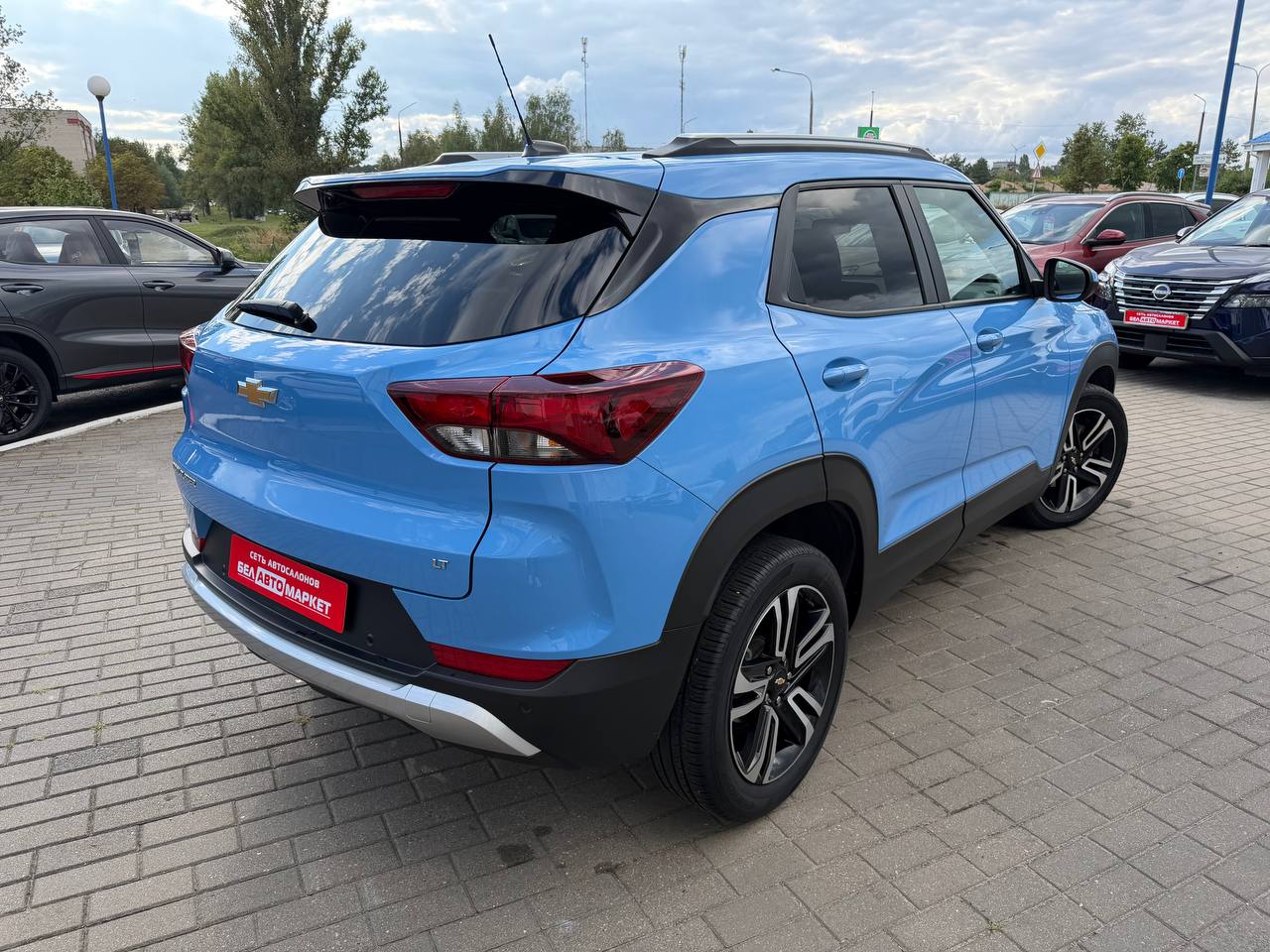 Фото автомобиля 5
