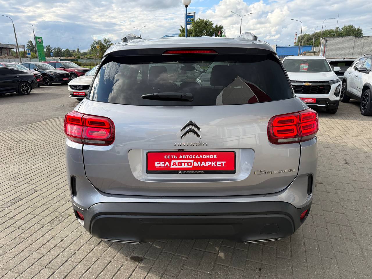 Фото автомобиля 5