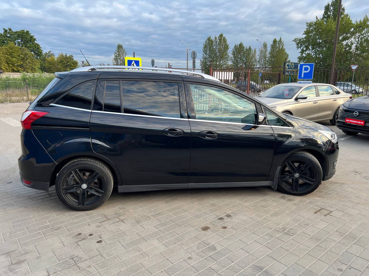 Фото автомобиля 5