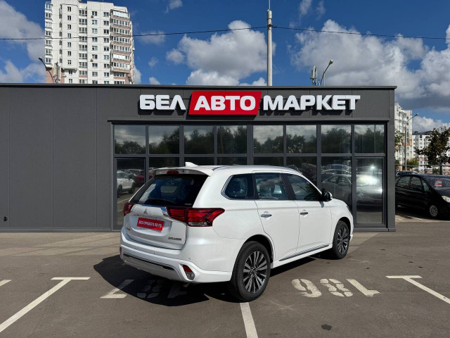 Фото автомобиля 4