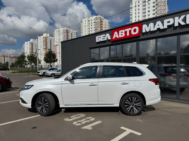 Фото автомобиля 7