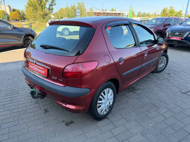 Фото автомобиля 5
