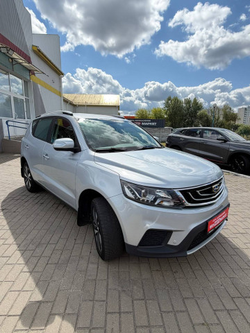 Фото автомобиля 3