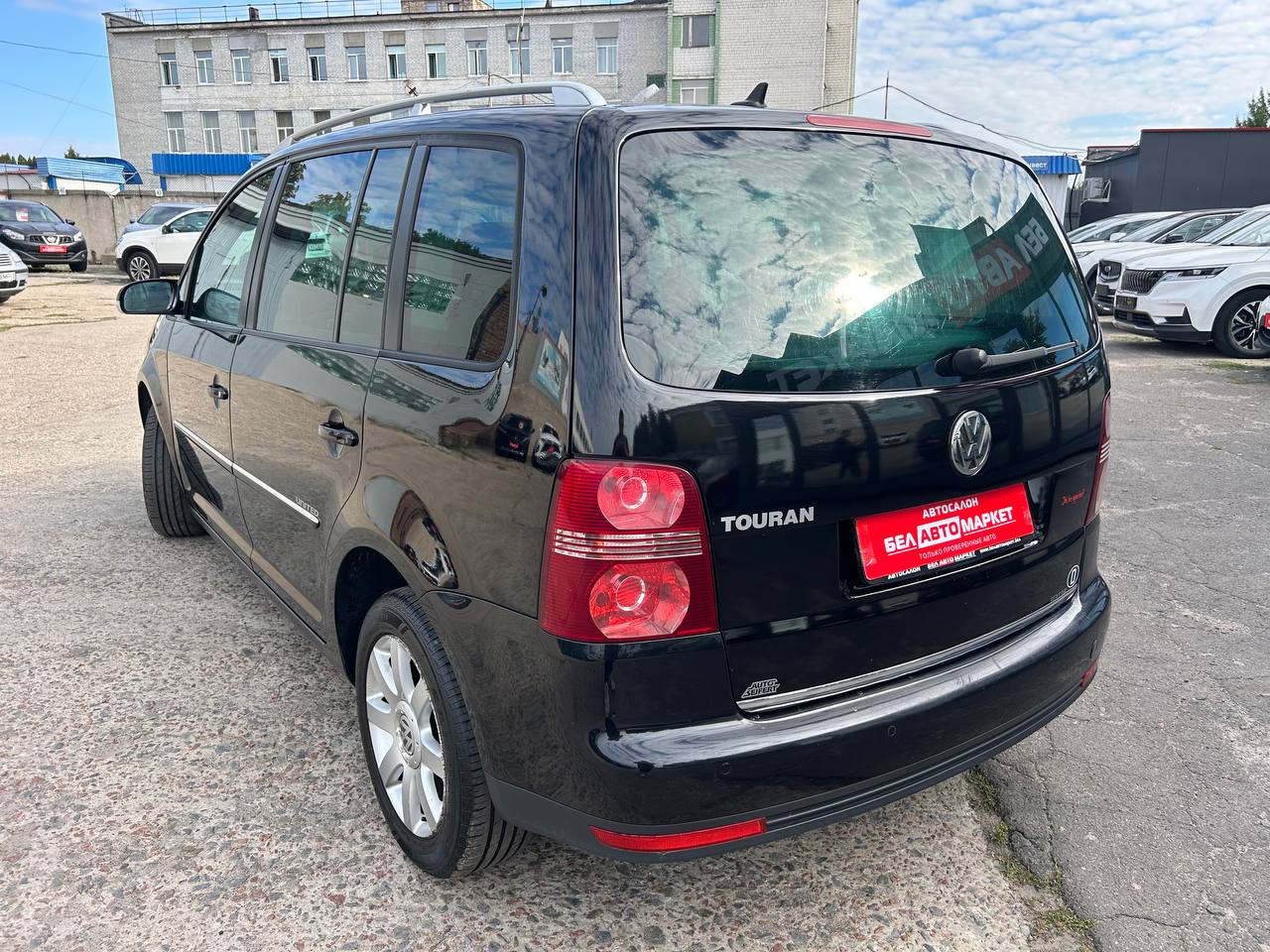 Фото автомобиля 6