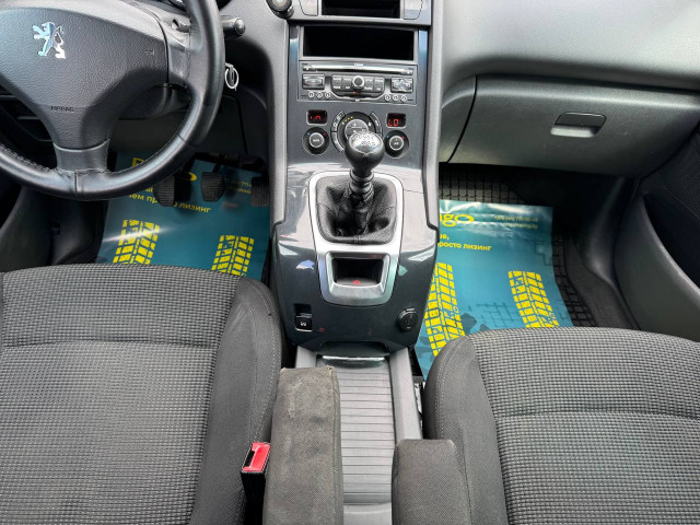 Фото автомобиля 11