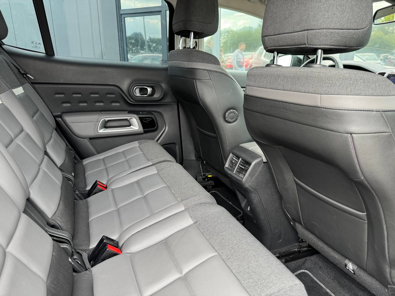 Фото автомобиля 15