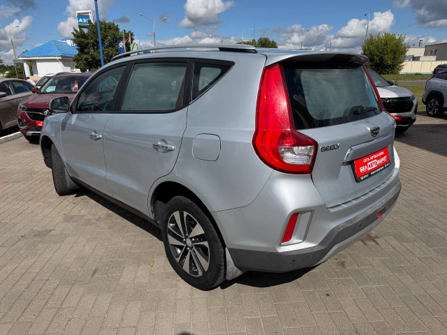 Фото автомобиля 6