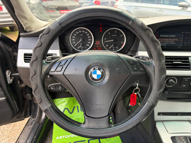Фото автомобиля 9