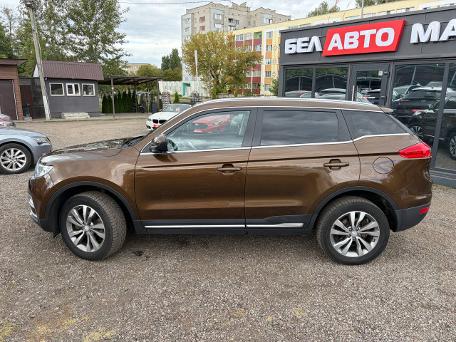 Фото автомобиля 7