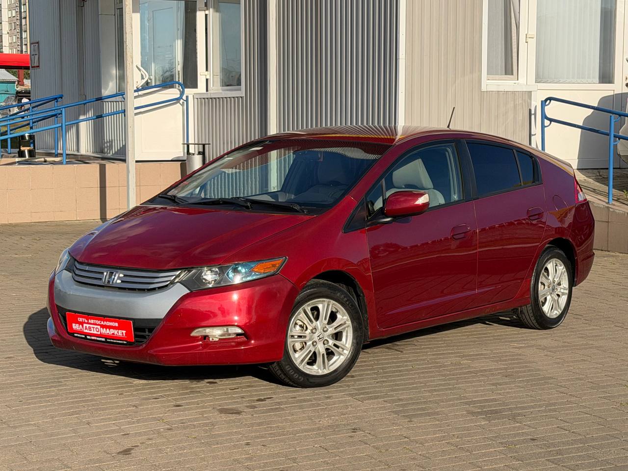 авто с пробегом honda insight 2010