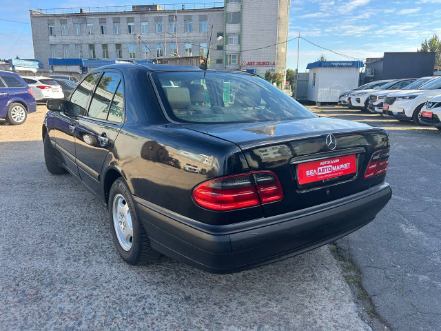 Фото автомобиля 6