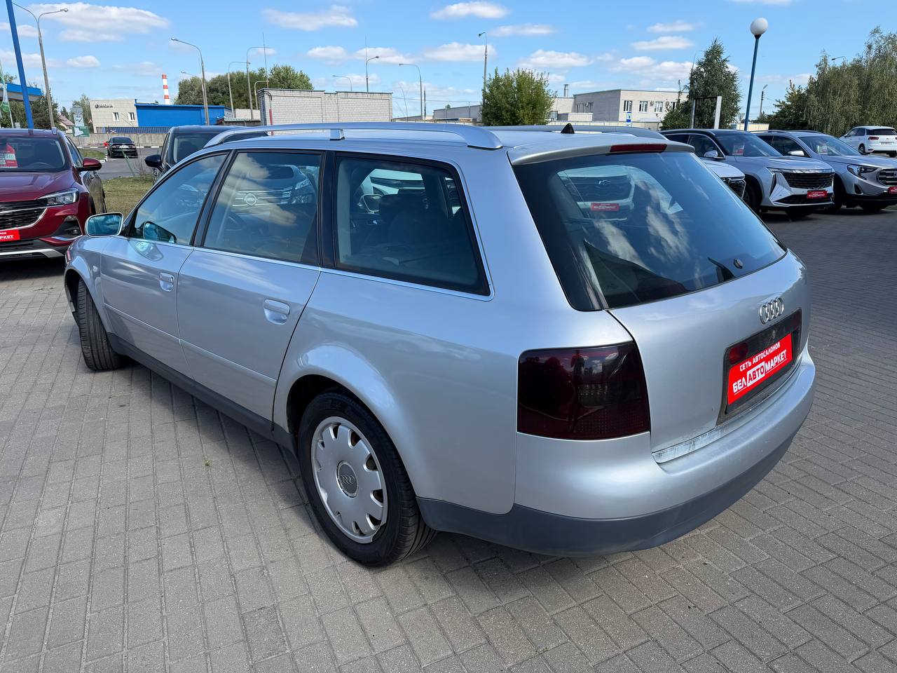 Фото автомобиля 6
