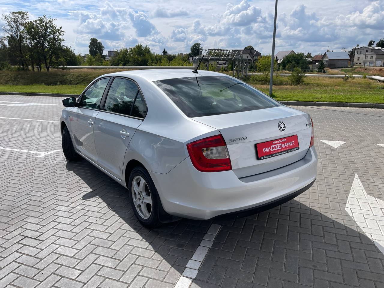 Фото автомобиля 6