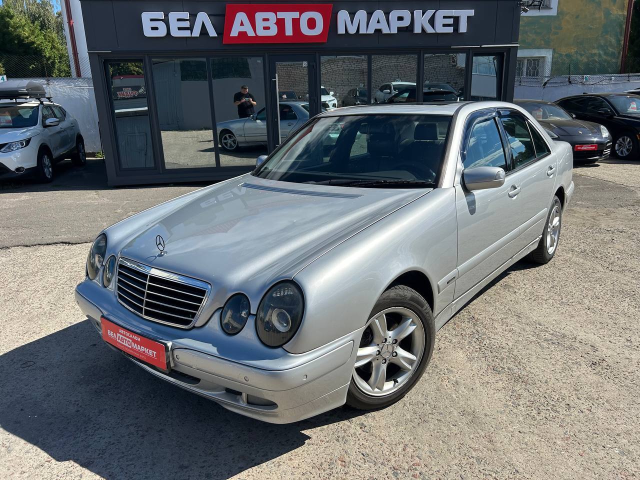 авто с пробегом mercedes-benz e-класс 2001