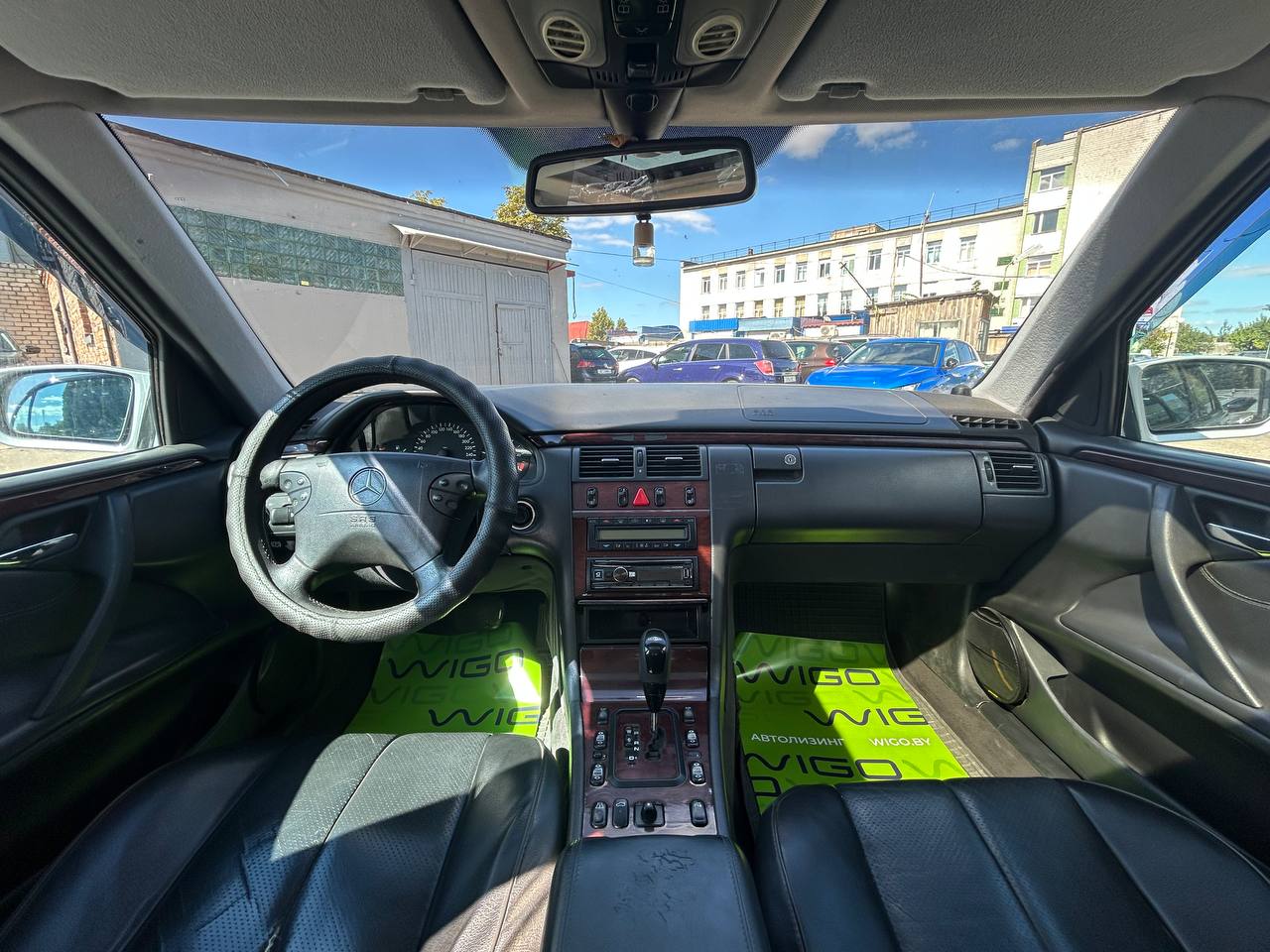 Фото автомобиля 10