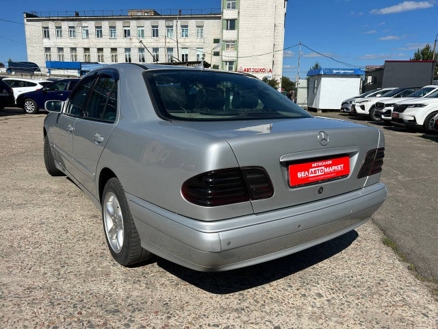 Фото автомобиля 6