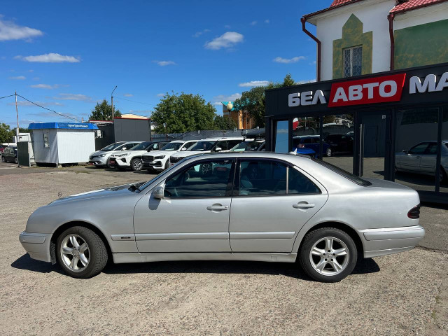 Фото автомобиля 7
