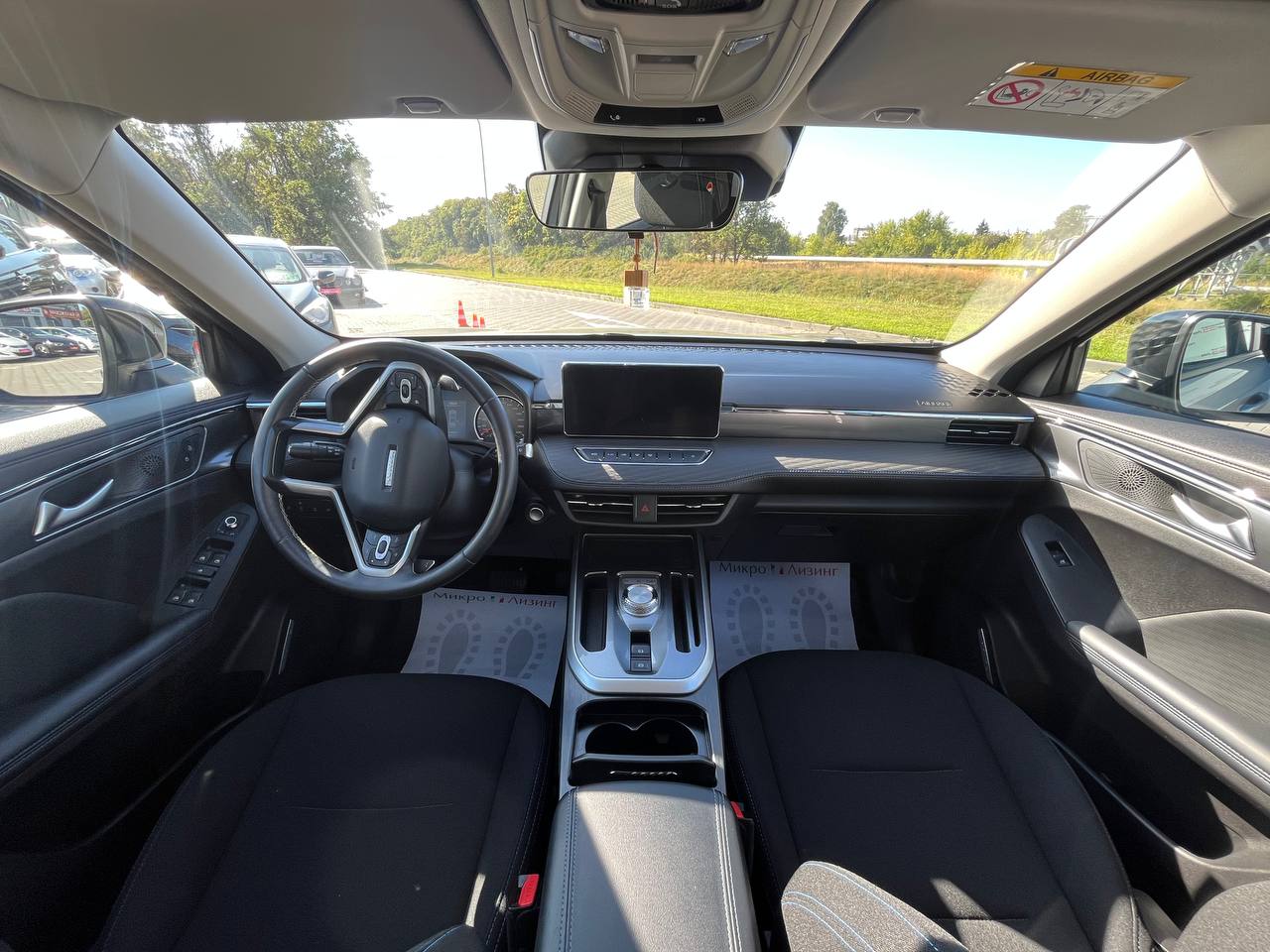 Фото автомобиля 12