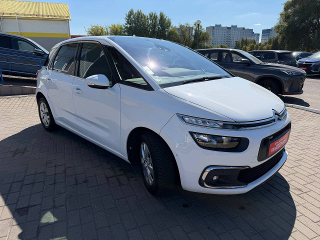 Фото автомобиля 2