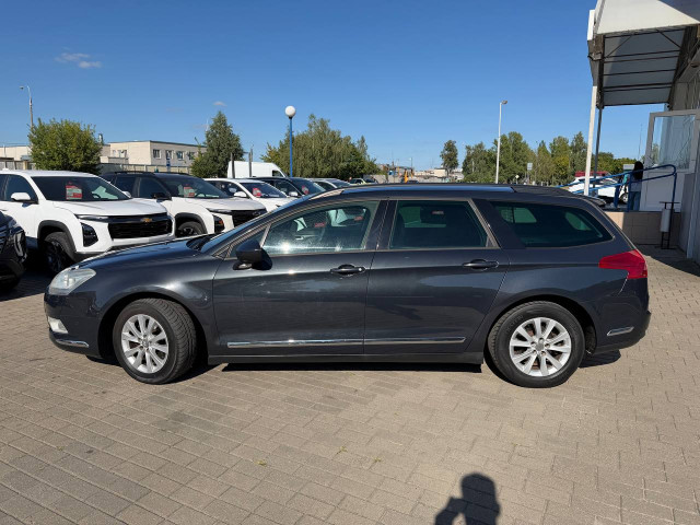 Фото автомобиля 7