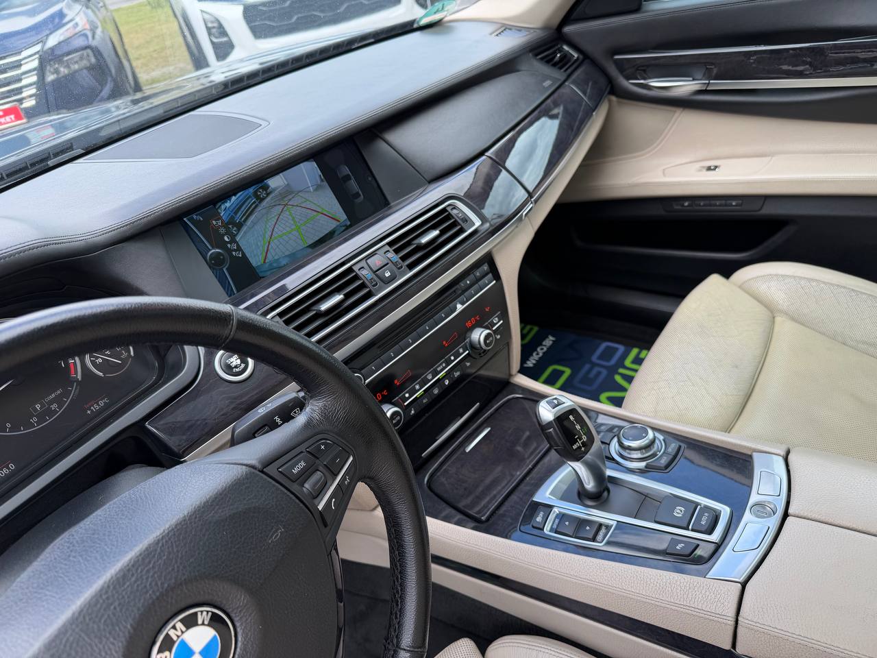 Фото автомобиля 13