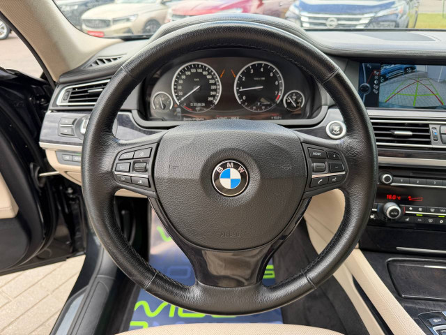 Фото автомобиля 9