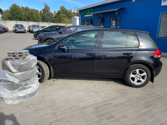 Фото автомобиля 9