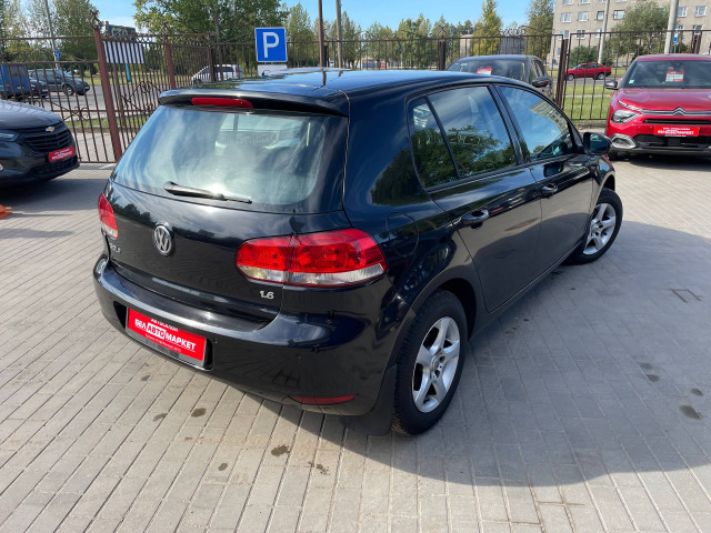 Фото автомобиля 12