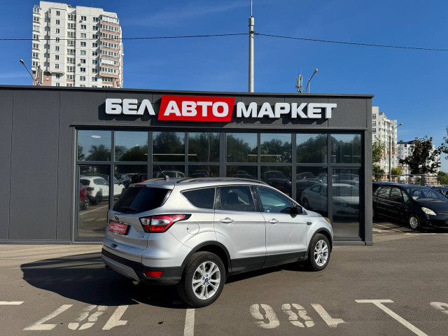 Фото автомобиля 6