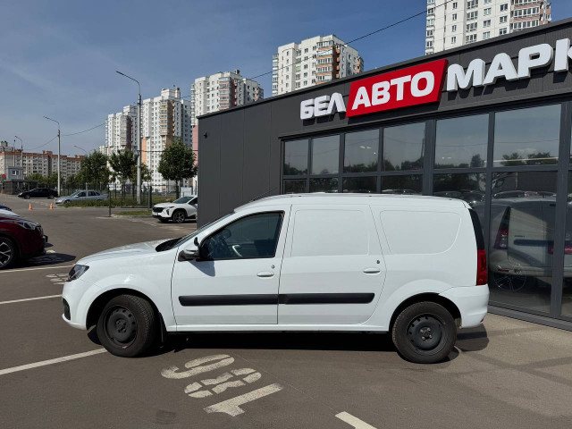 Фото автомобиля 7