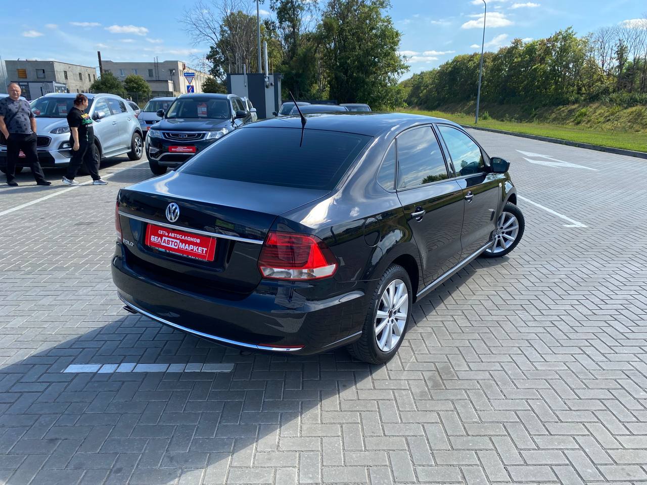 Фото автомобиля 2
