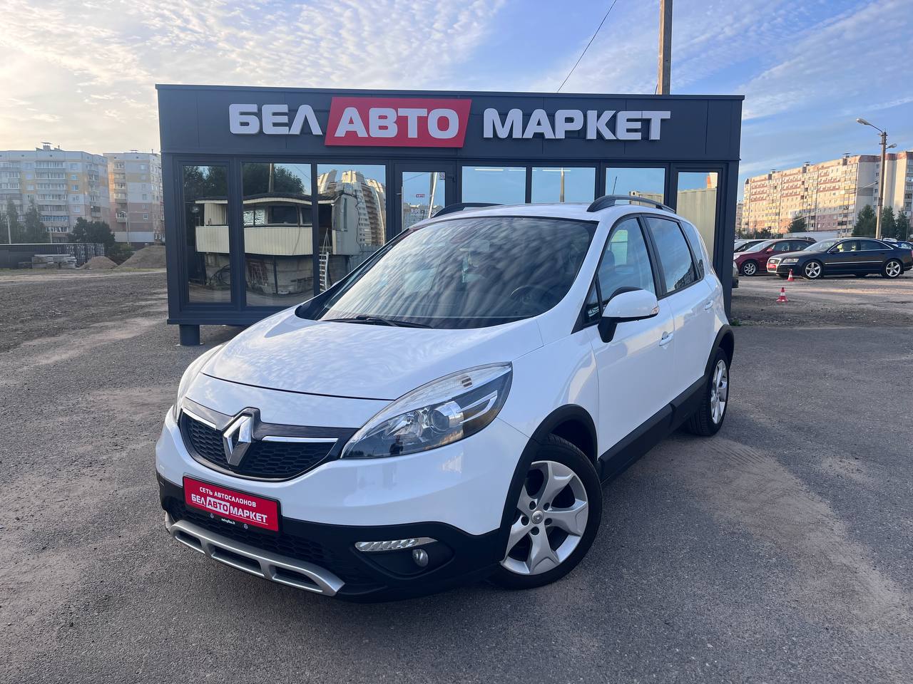 авто с пробегом renault scenic 2013