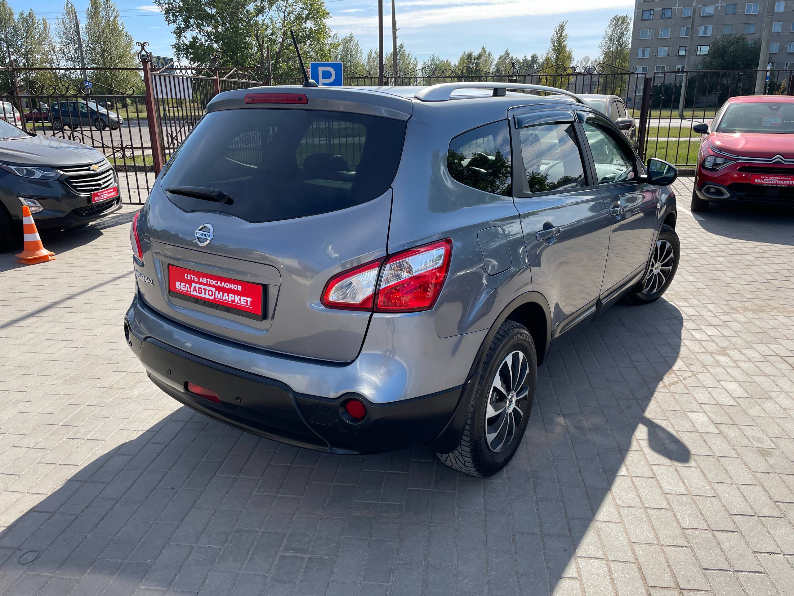 Фото автомобиля 12
