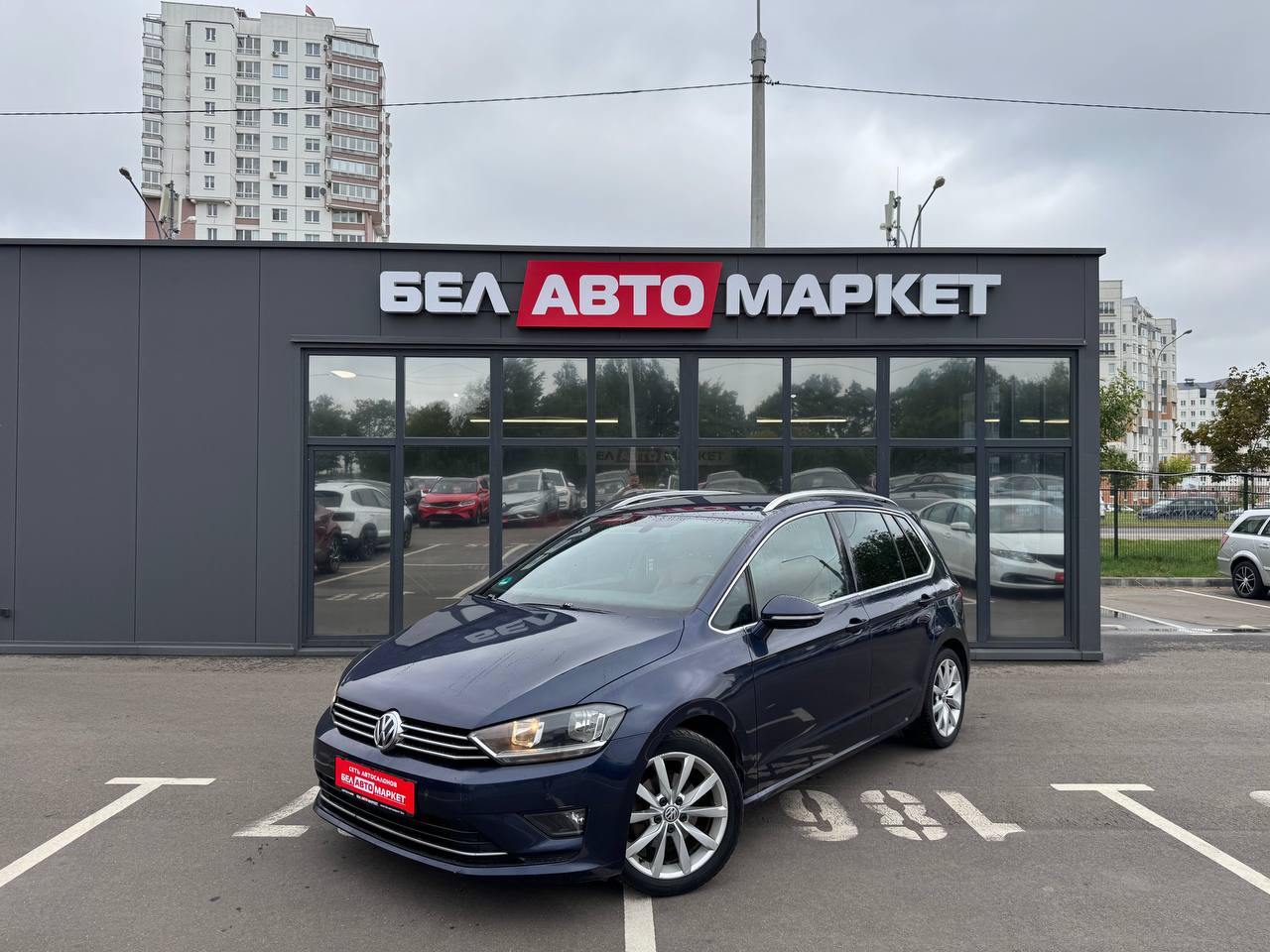 авто с пробегом volkswagen golf sportsvan 2016