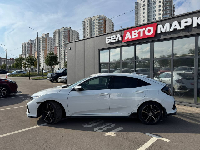 Фото автомобиля 7