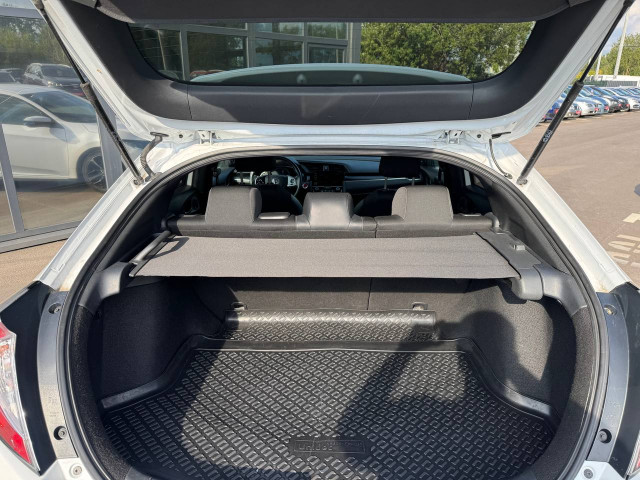 Фото автомобиля 19