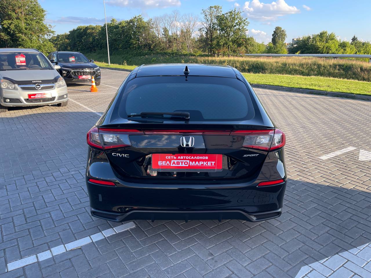 Фото автомобиля 5