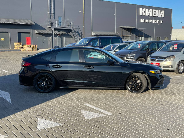 Фото автомобиля 3