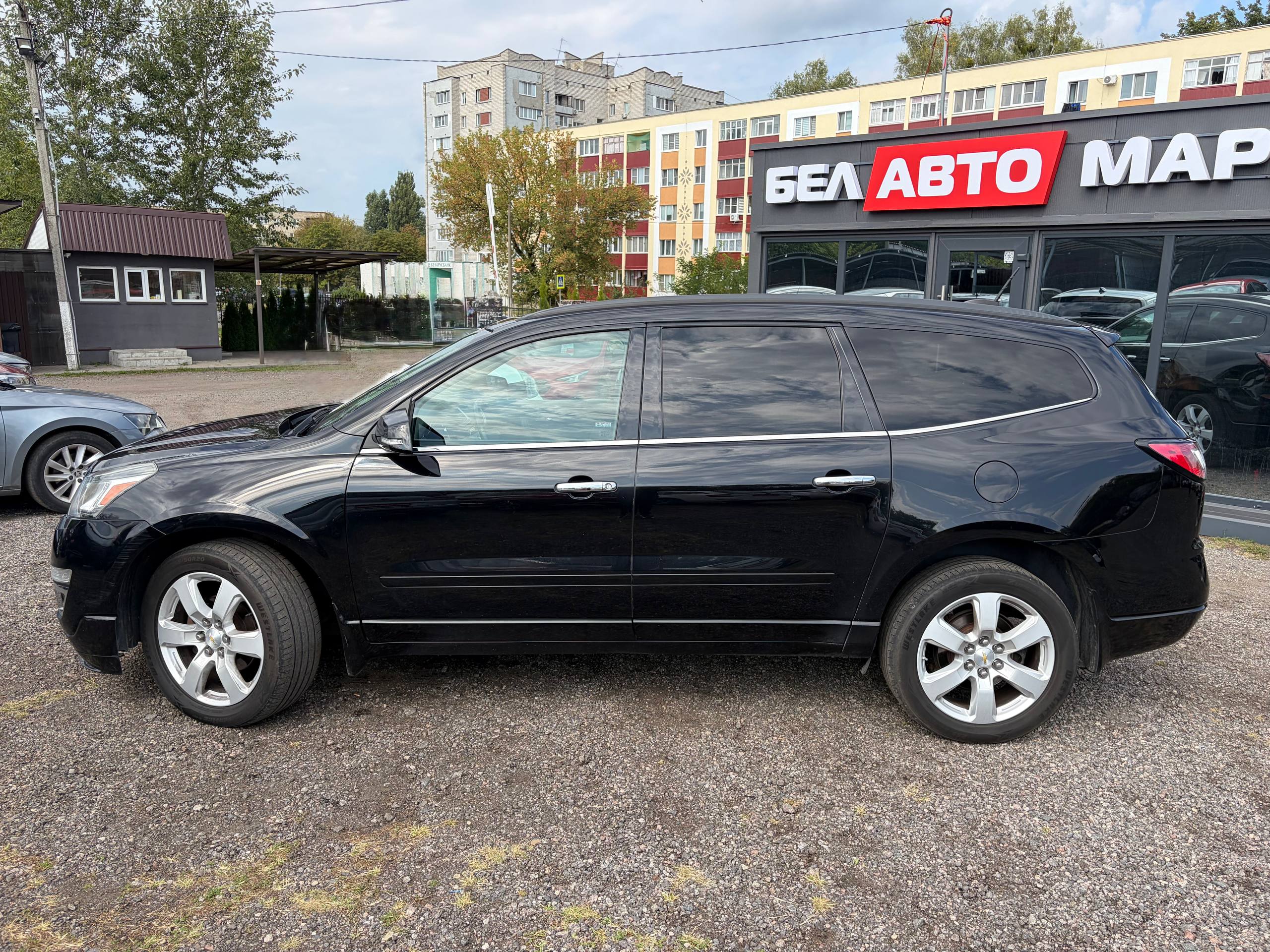 Фото автомобиля 8
