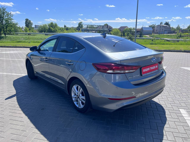 Фото автомобиля 7