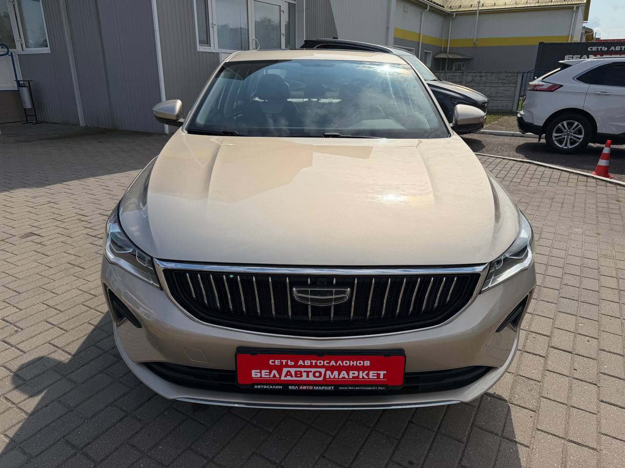 Фото автомобиля 3