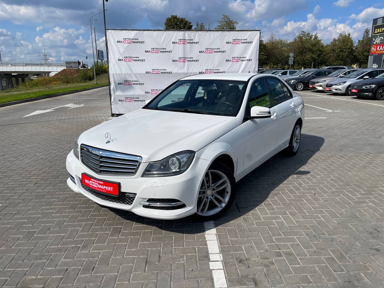 авто с пробегом mercedes-benz c-класс 2013