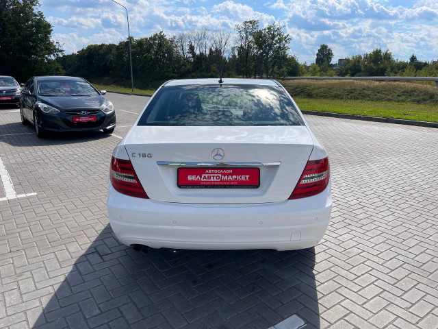 Фото автомобиля 5