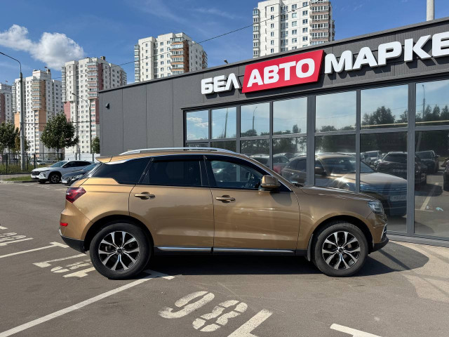 Фото автомобиля 3