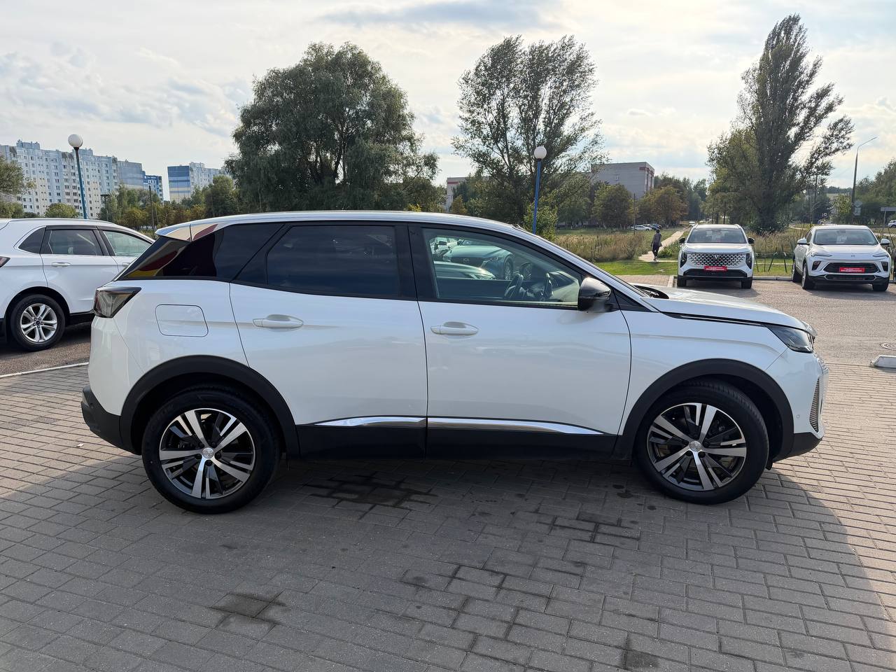 Фото автомобиля 3