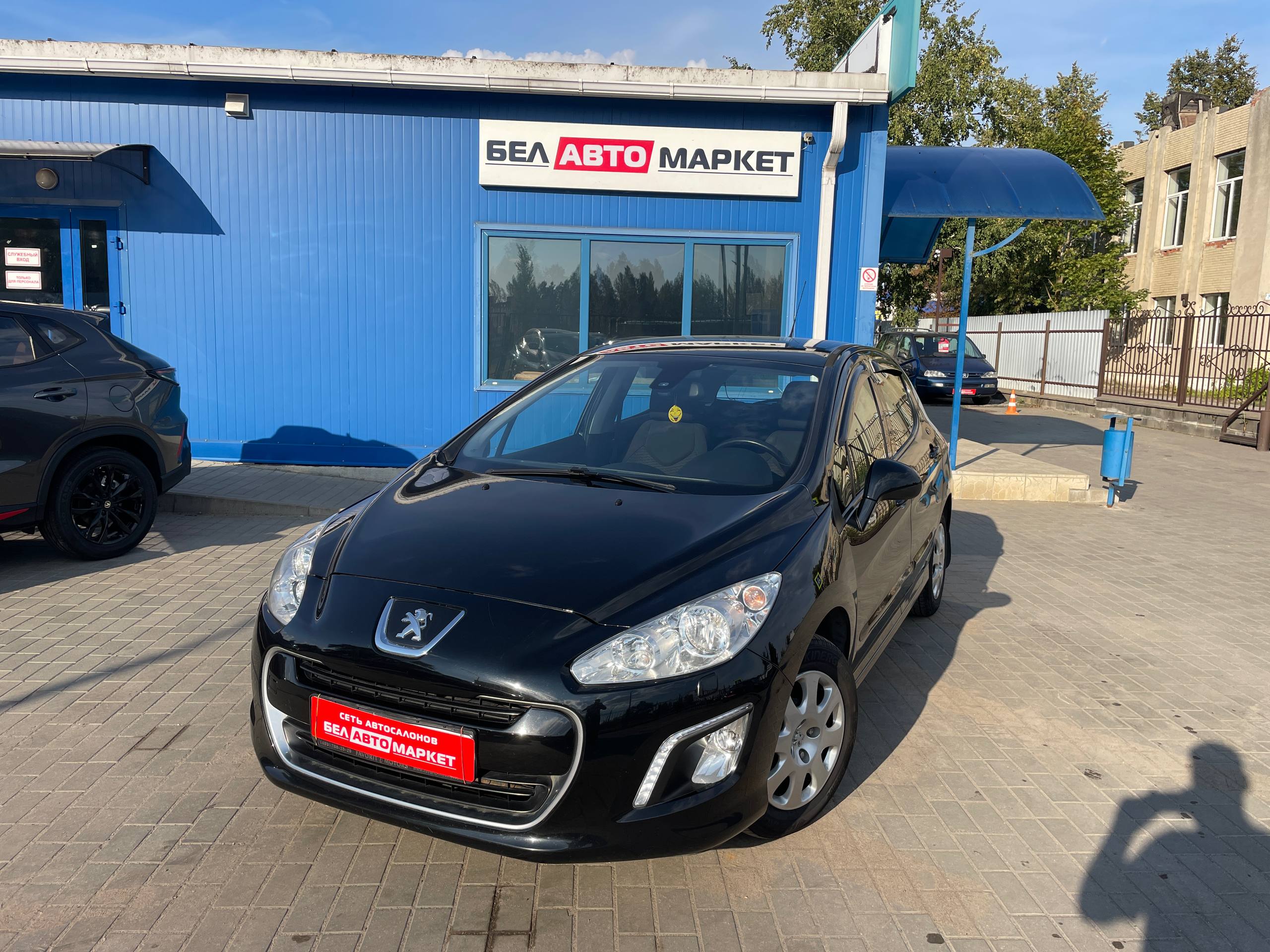 авто с пробегом peugeot 308 2011