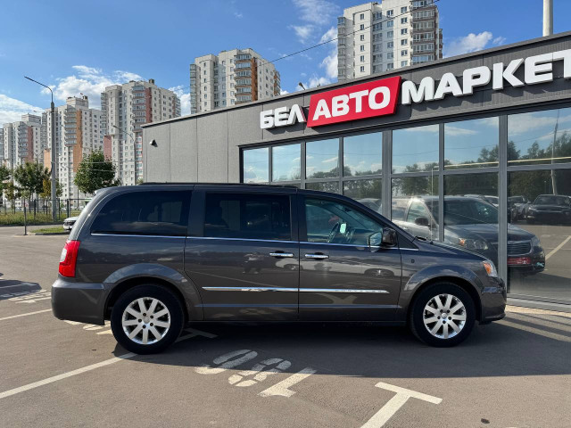 Фото автомобиля 3