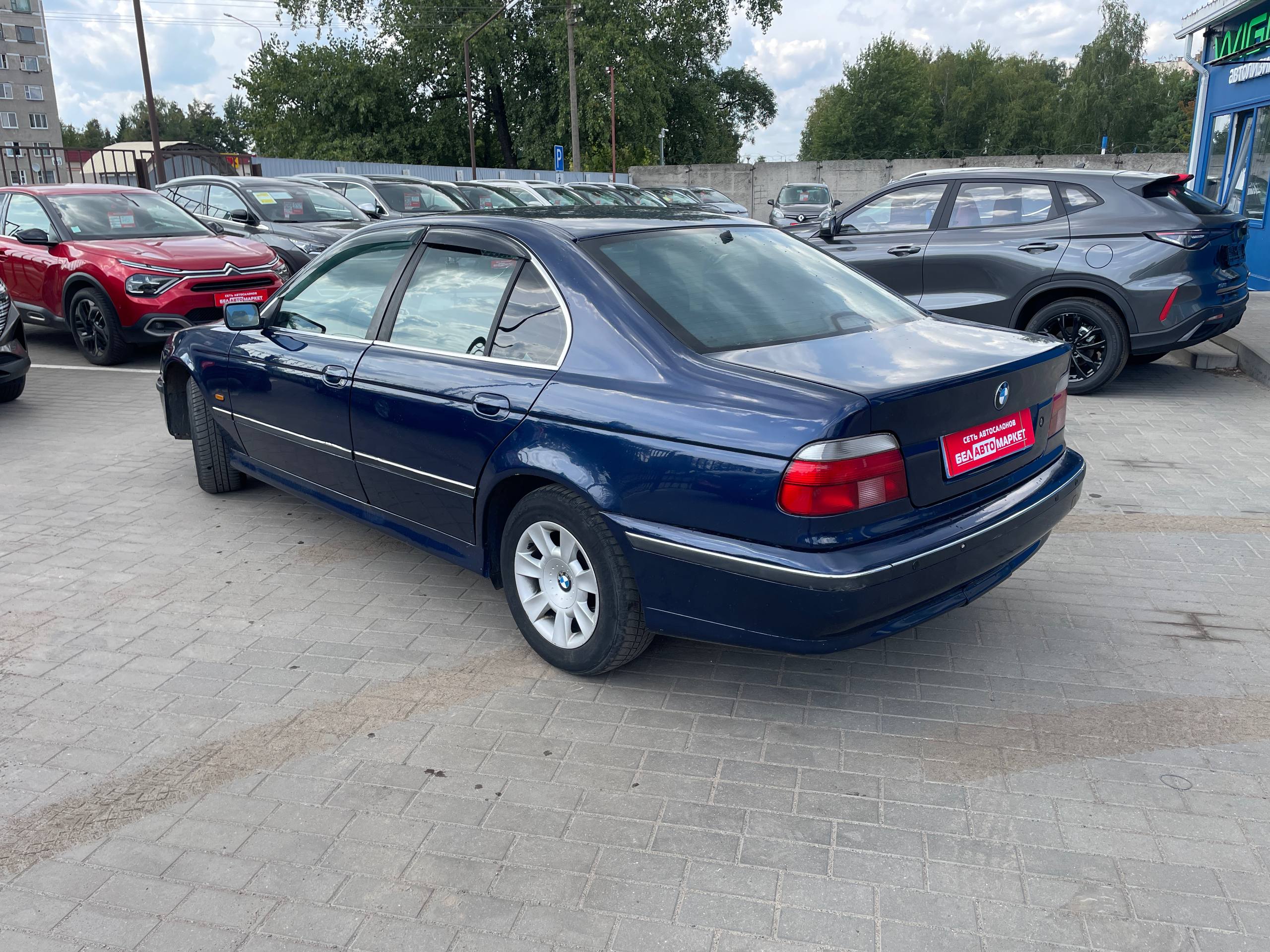 Фото автомобиля 9