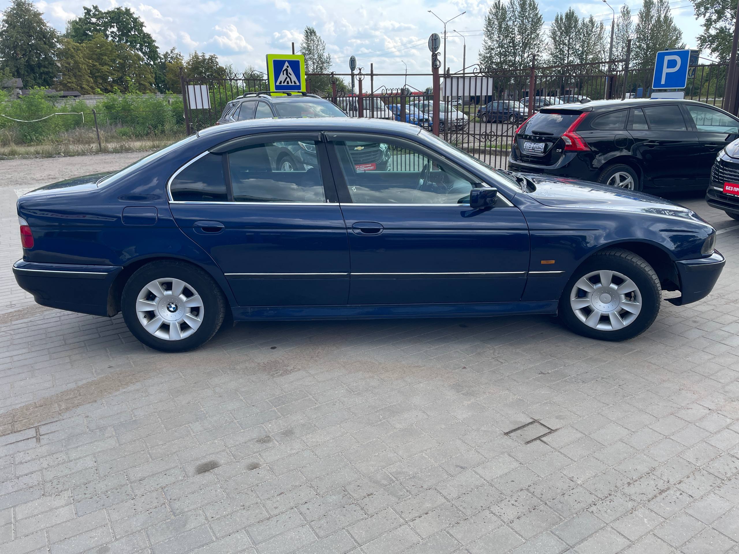 Фото автомобиля 12