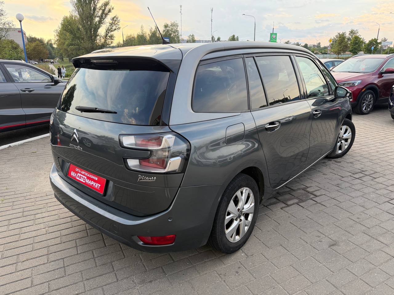 Фото автомобиля 5